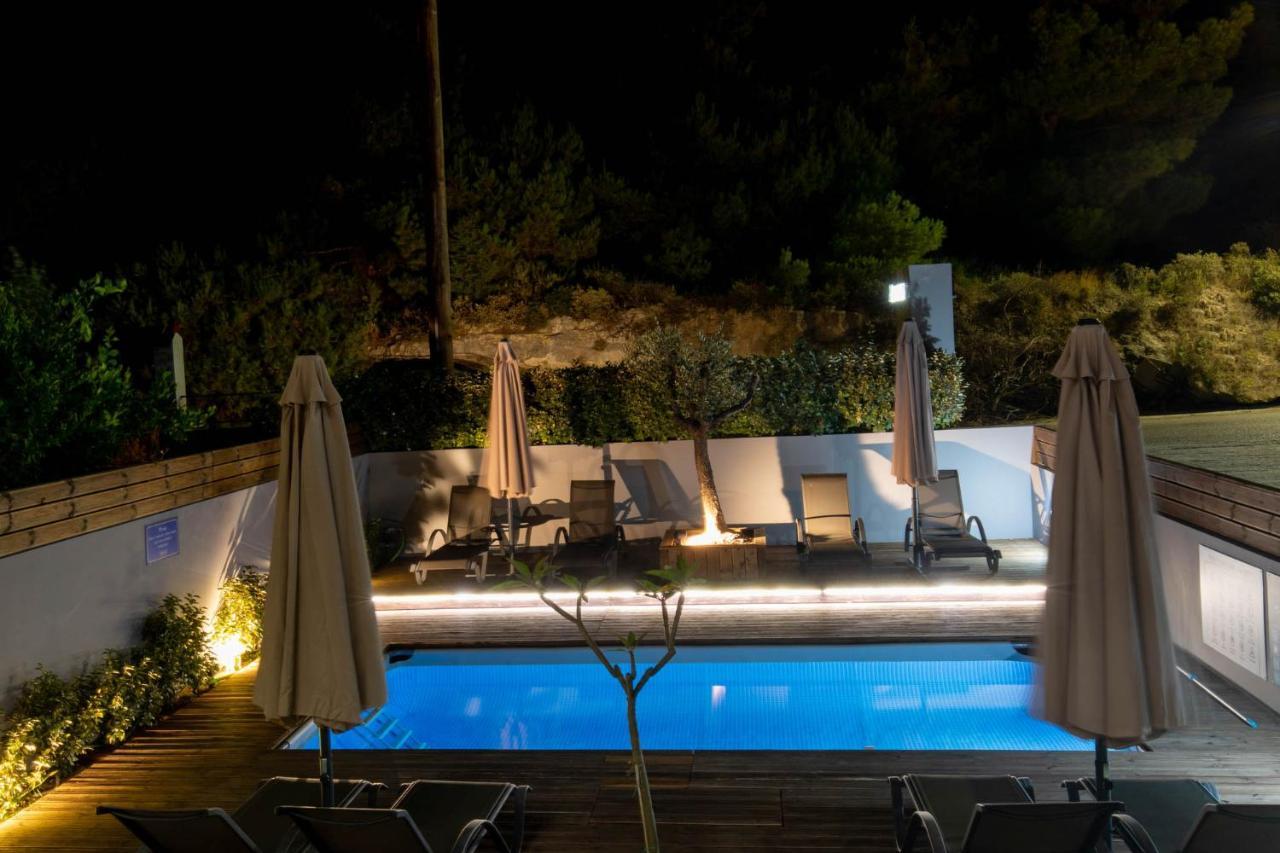 Akalli Luxury Studios Ixia  Exterior photo